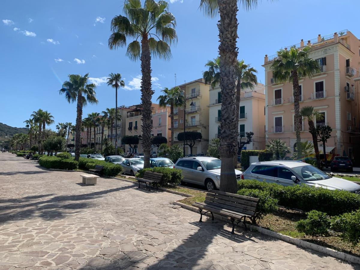 Casetta Blue House Gaeta Via Dell'Indipendenza Zewnętrze zdjęcie